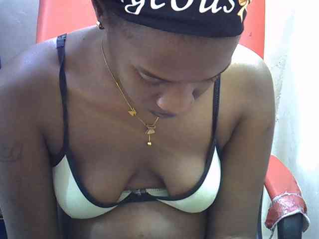 Nyangisexy1 webcam