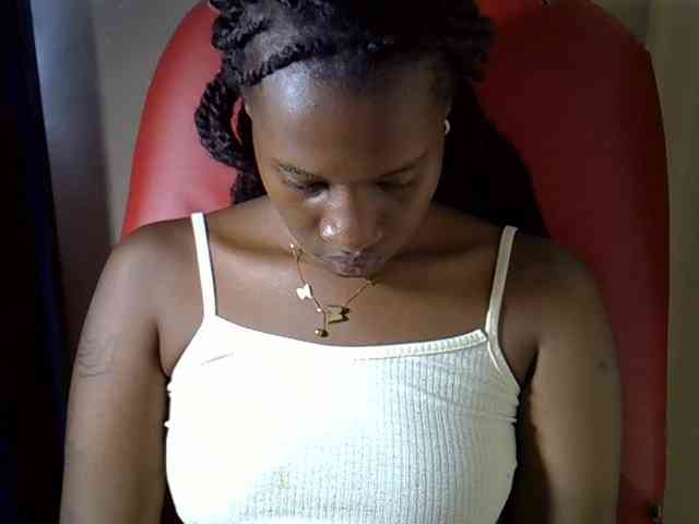 Nyangisexy1