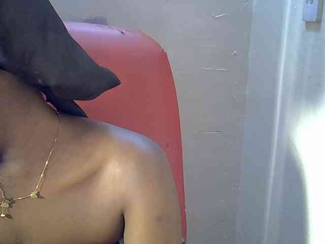 Nyangisexy1
