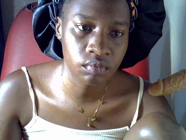 Nyangisexy1