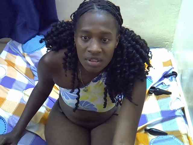 Nyangisexy1 webcam