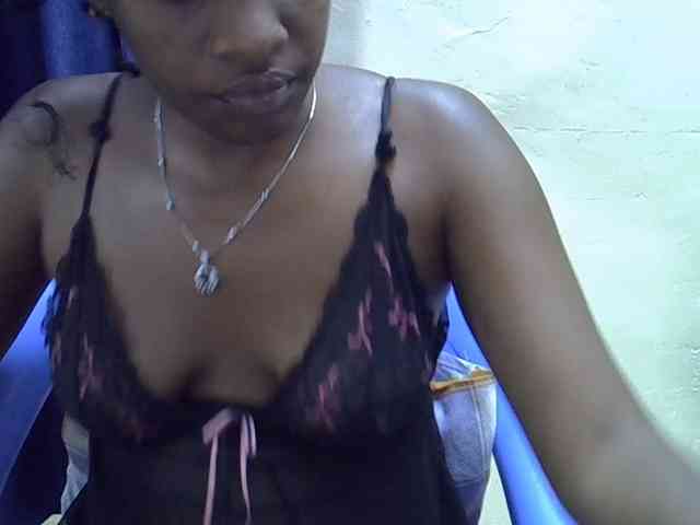 Nyangisexy1