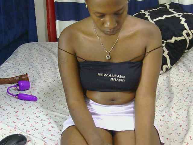 Nyangisexy1 webcam