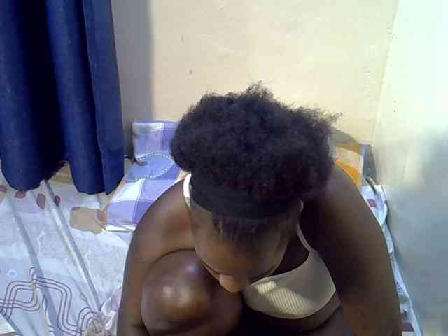 Nyangisexy1 webcam