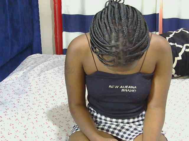 Nyangisexy1 webcam