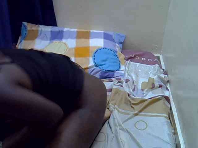 Nyangisexy1