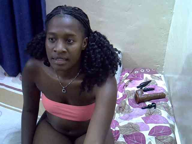 Nyangisexy1 webcam