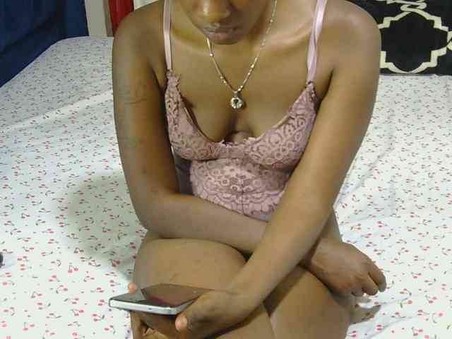 Nyangisexy1 webcam