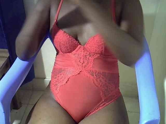 Nyangisexy1