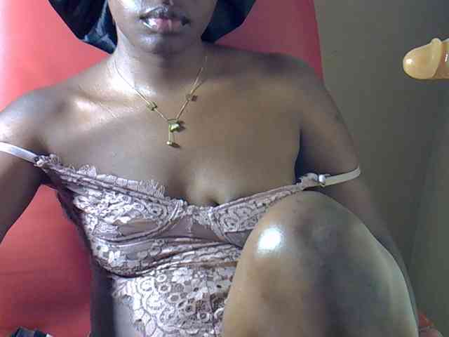 Nyangisexy1