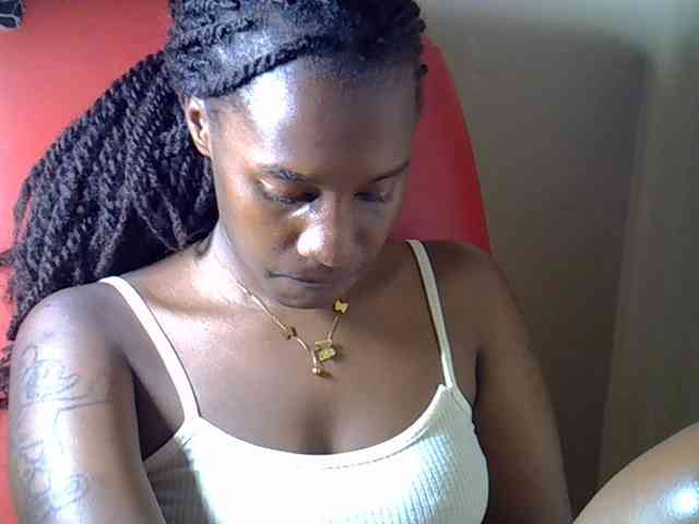 Nyangisexy1