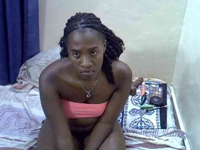 Nyangisexy1 webcam