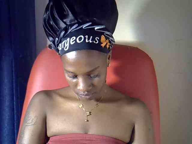 Nyangisexy1