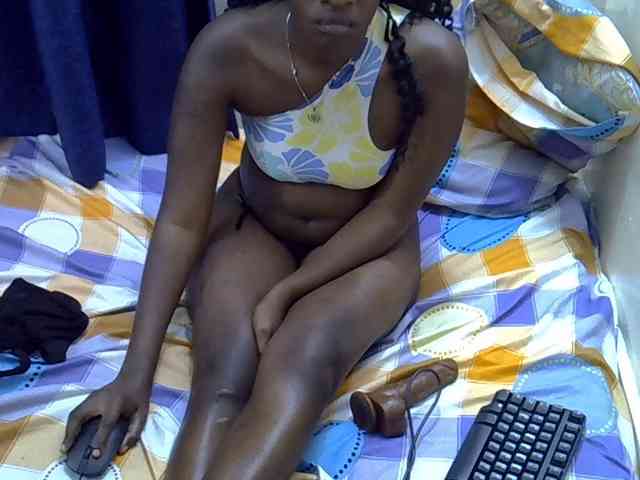 Nyangisexy1 webcam