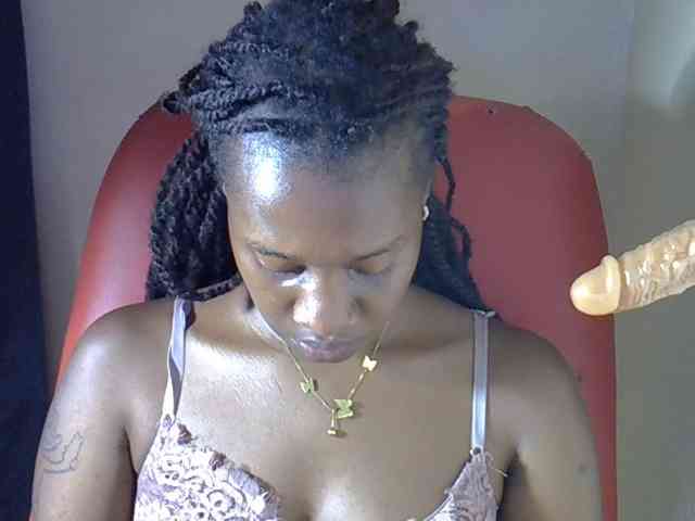 Nyangisexy1