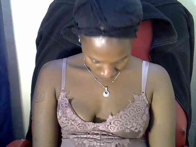 Nyangisexy1 webcam