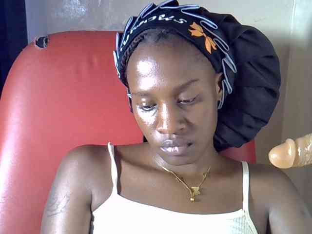 Nyangisexy1