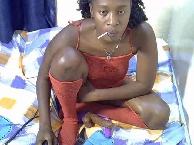 Nyangisexy1 webcam