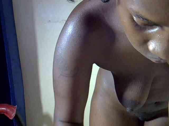 Nyangisexy1 webcam