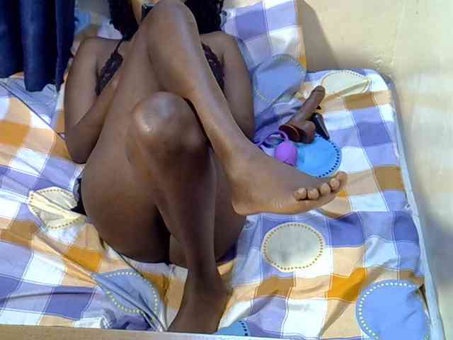 Nyangisexy1