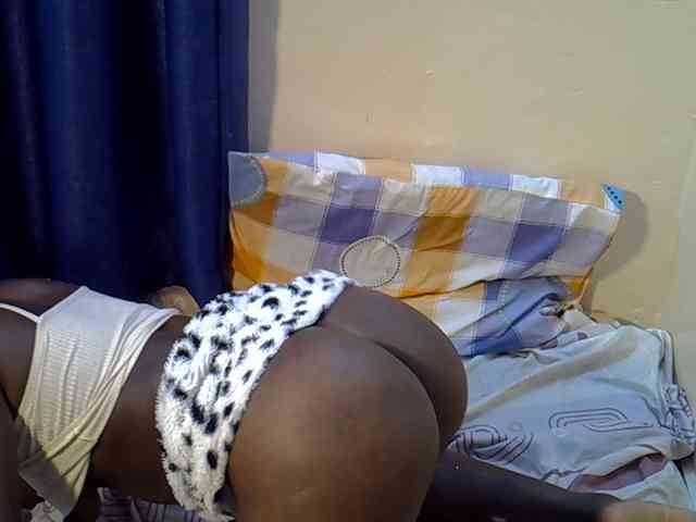 Nyangisexy1 webcam