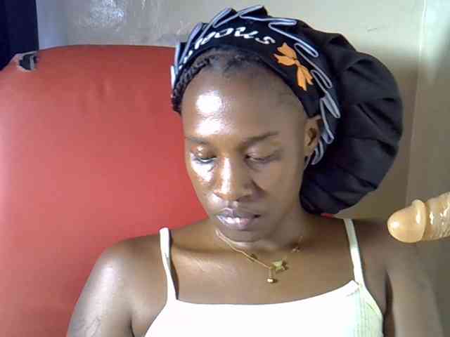 Nyangisexy1
