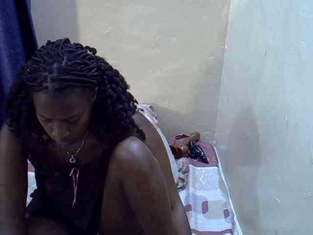 Nyangisexy1