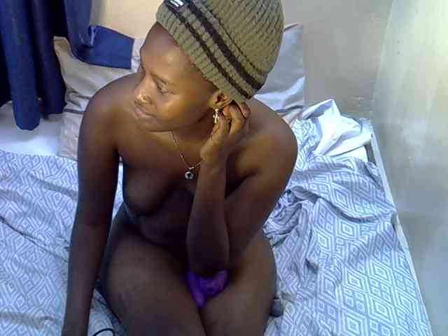 Nyangisexy1 webcam
