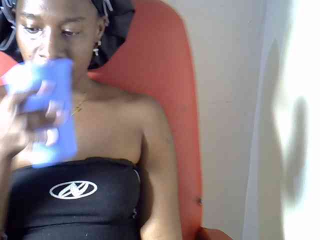 Nyangisexy1 webcam