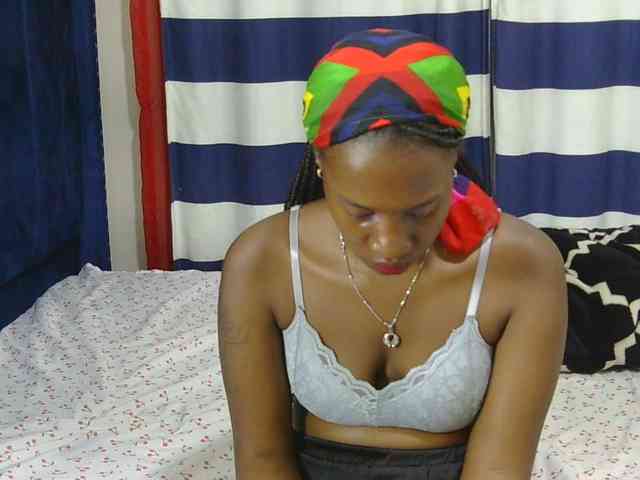 Nyangisexy1 webcam