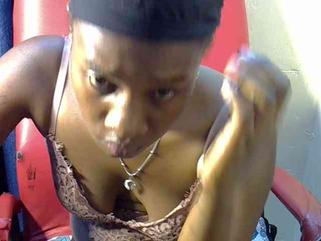 Nyangisexy1 webcam