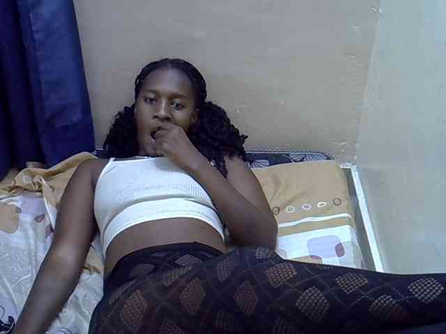 Nyangisexy1