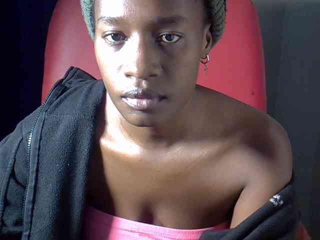 Nyangisexy1