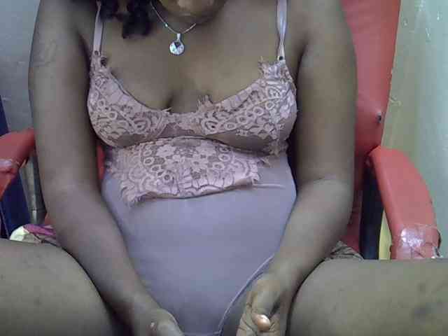 Nyangisexy1 webcam