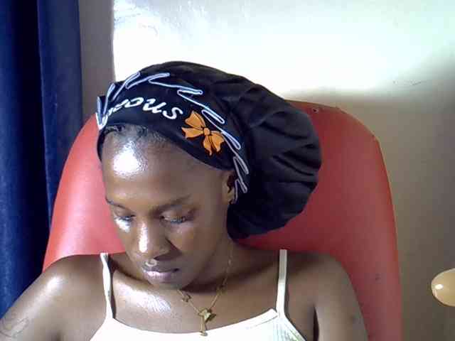 Nyangisexy1