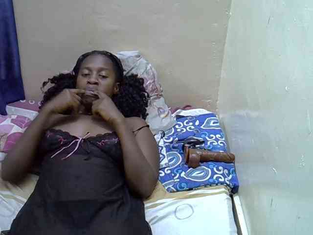 Nyangisexy1 webcam