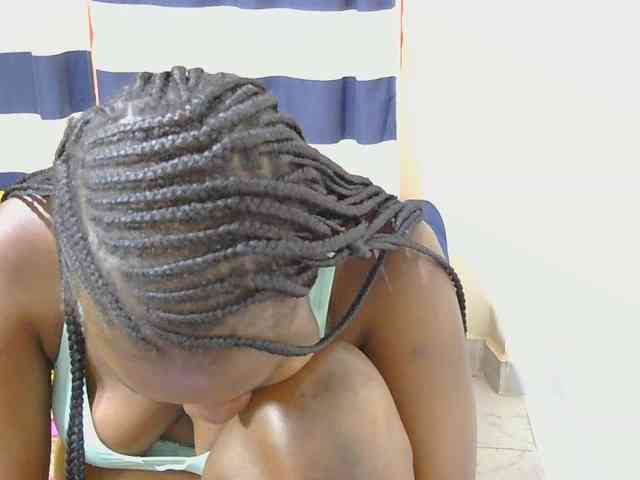 Nyangisexy1