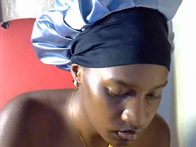 Nyangisexy1