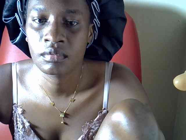 Nyangisexy1