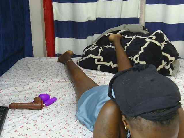 Nyangisexy1 webcam