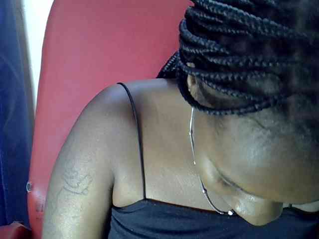 Nyangisexy1