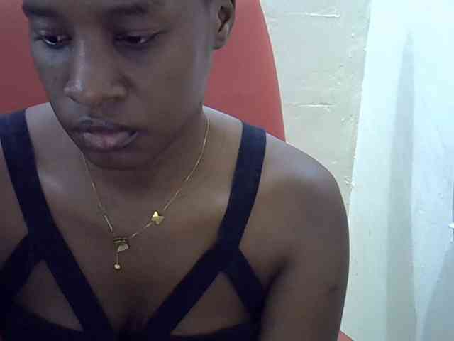 Nyangisexy1