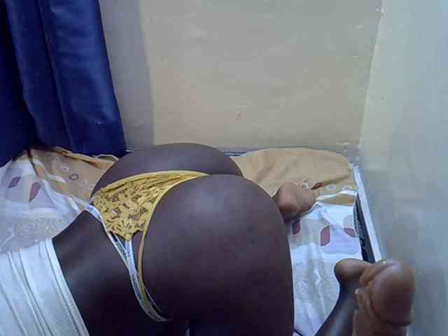 Nyangisexy1