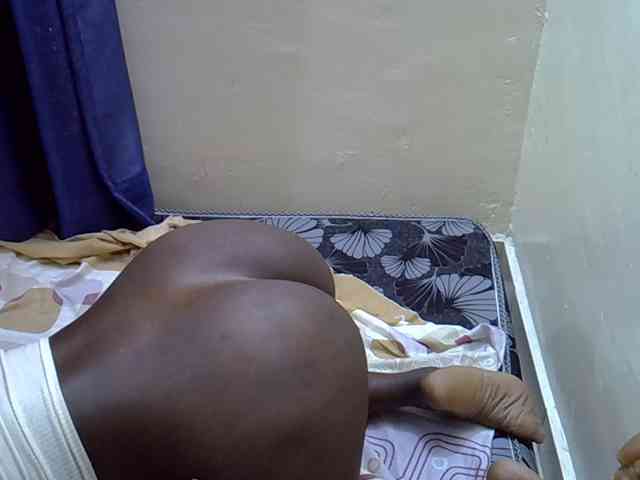 Nyangisexy1