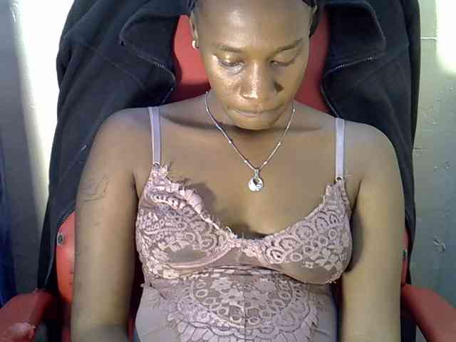 Nyangisexy1 webcam