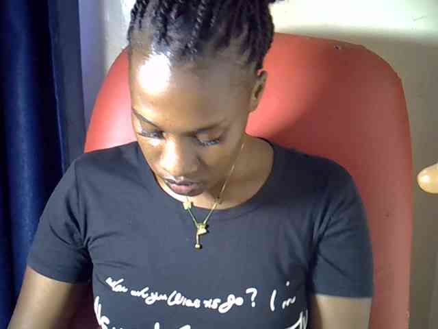 Nyangisexy1