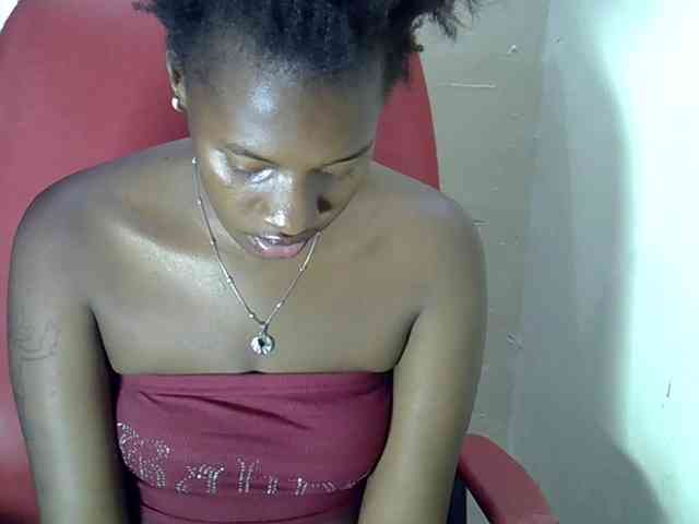 Nyangisexy1