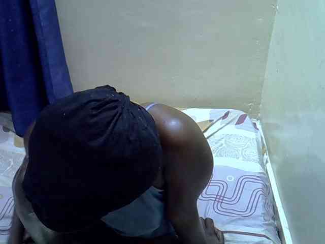 Nyangisexy1