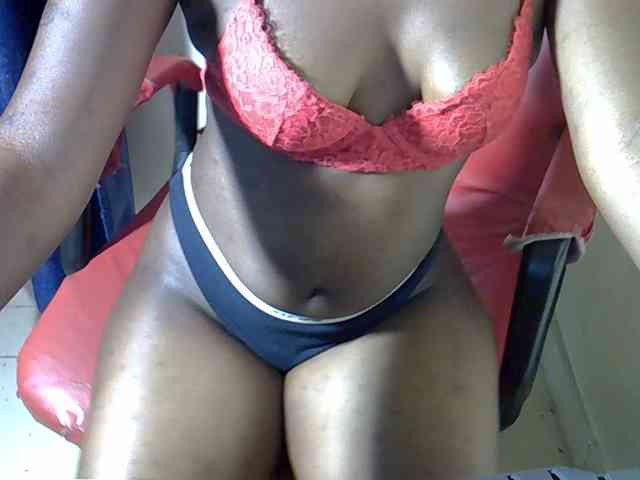 Nyangisexy1