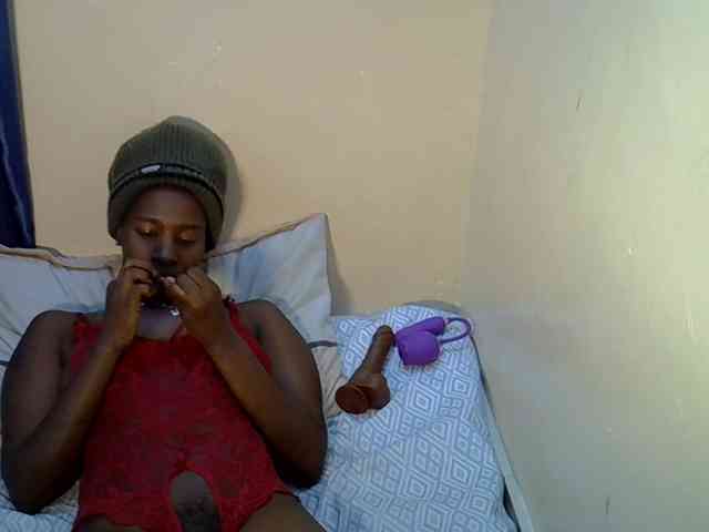 Nyangisexy1 webcam